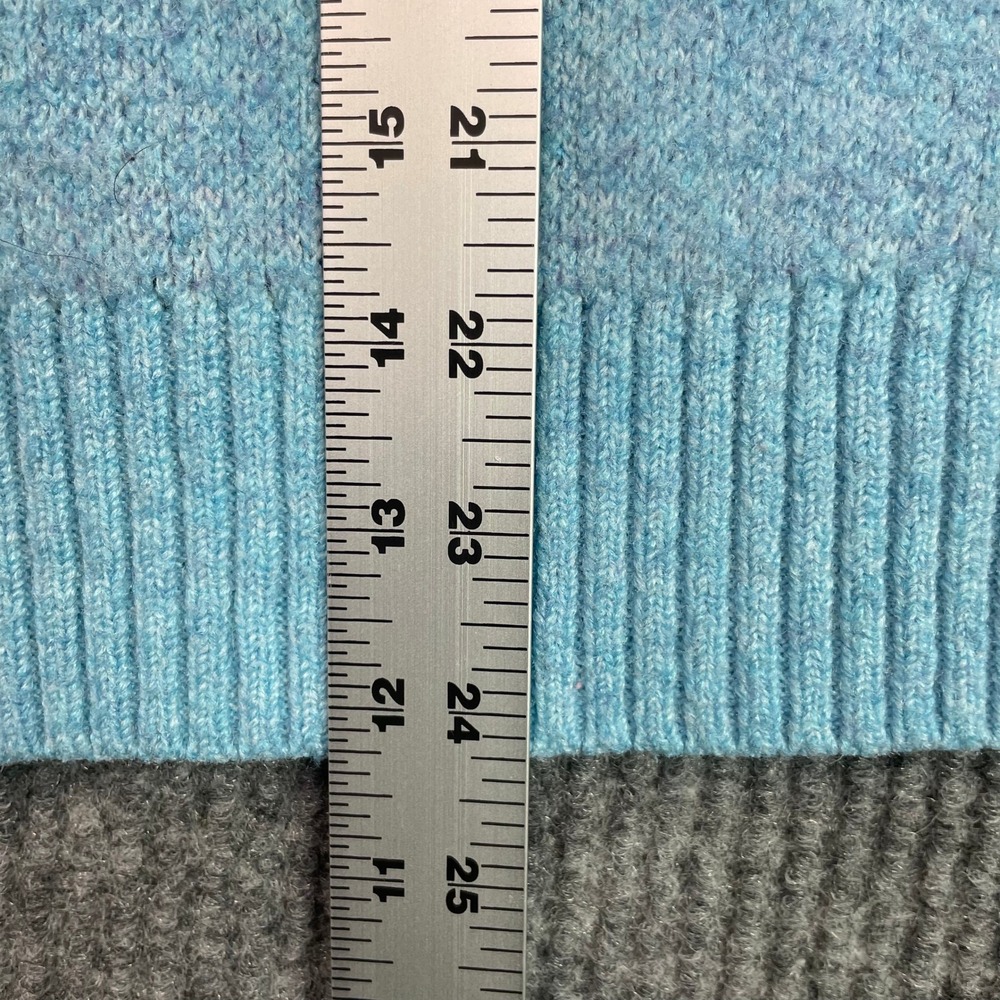 American Eagle Sweater Womens Small Blue Purple Floral Crewneck Pullover Knit - Picture 6 of 9